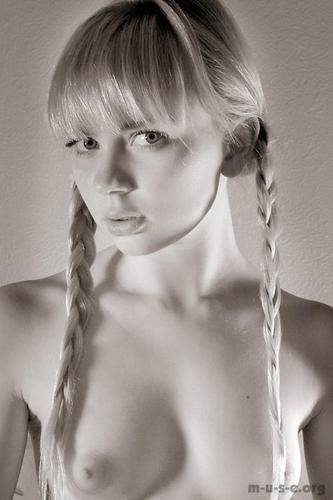 #5605 на oboobs.ru