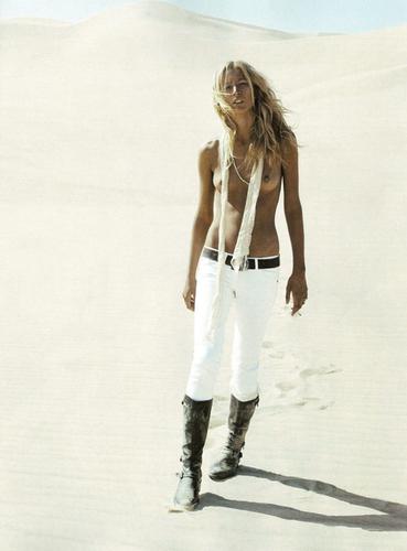 #21294 на oboobs.ru