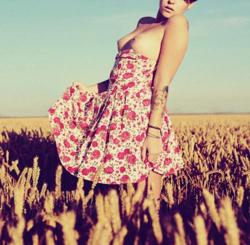 шумные сиськи на oboobs.ru